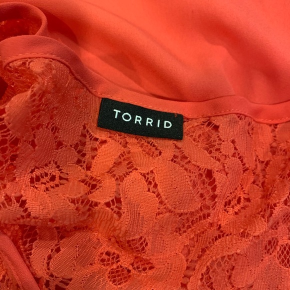 TORRID Sleeveless Lace Blouse • Sz 1X - Picture 7 of 9